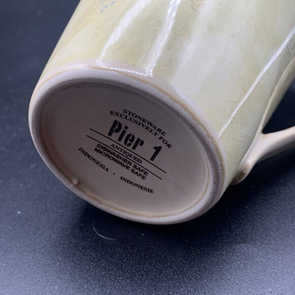 Pier 1 Antiqued Set of 2 Mugs Stoneware Green Leaf - Picture 6 of 6